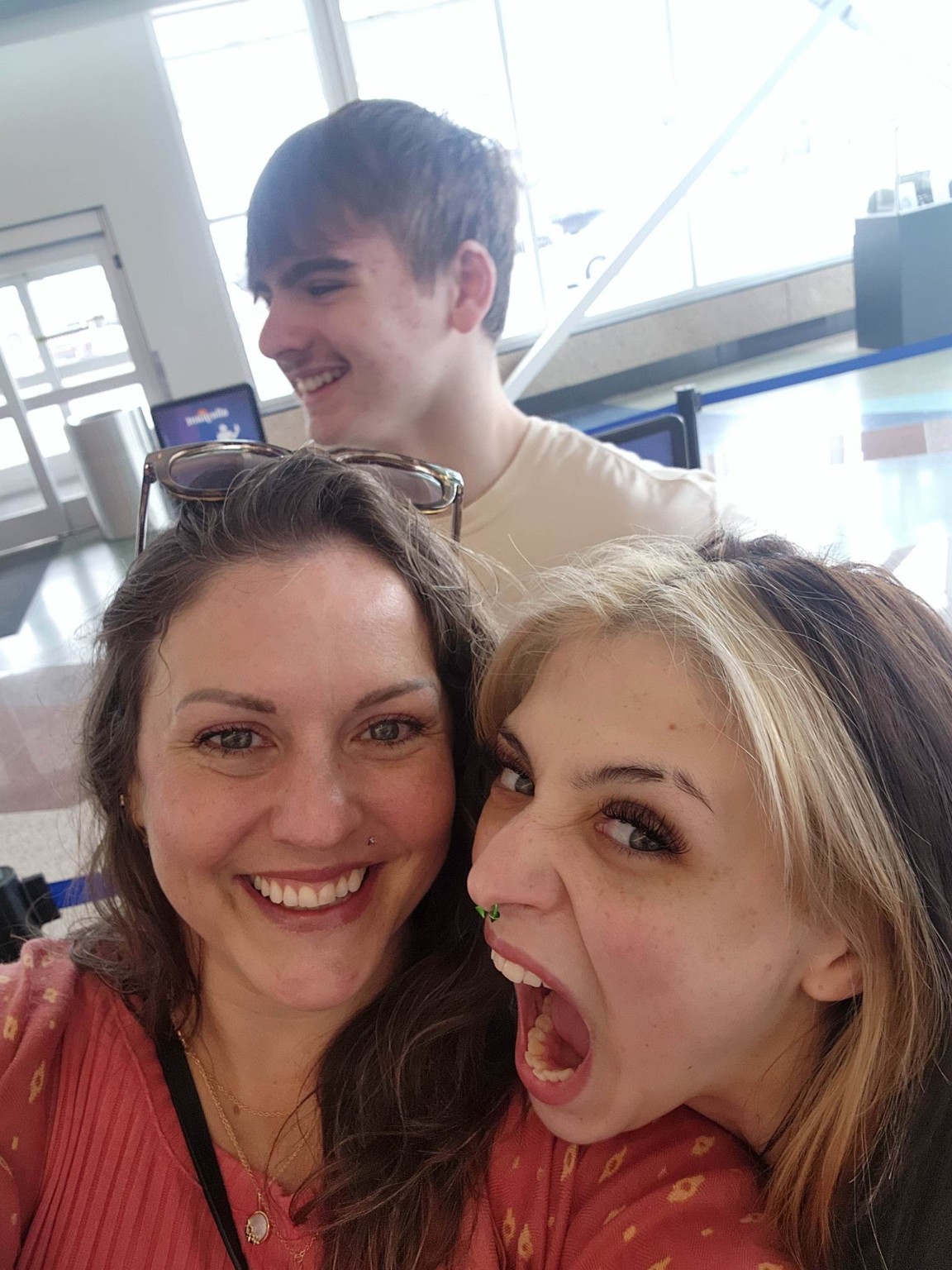 Jennie selfie moment